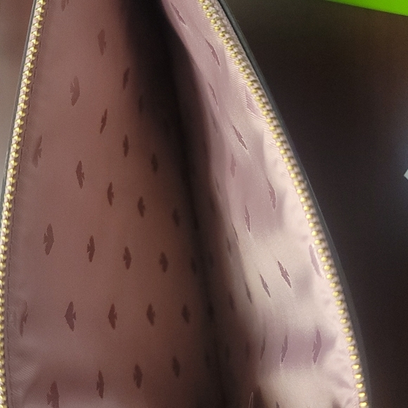 NWT Kate Spade All The Buzz Pouch - Picture 5 of 7
